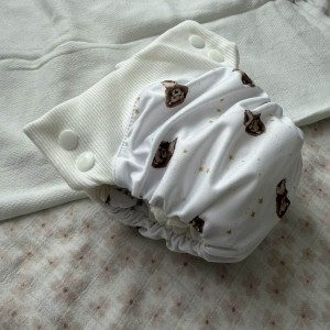 Pieluszka AIO PANTS L V2 Smooth Lwy biel